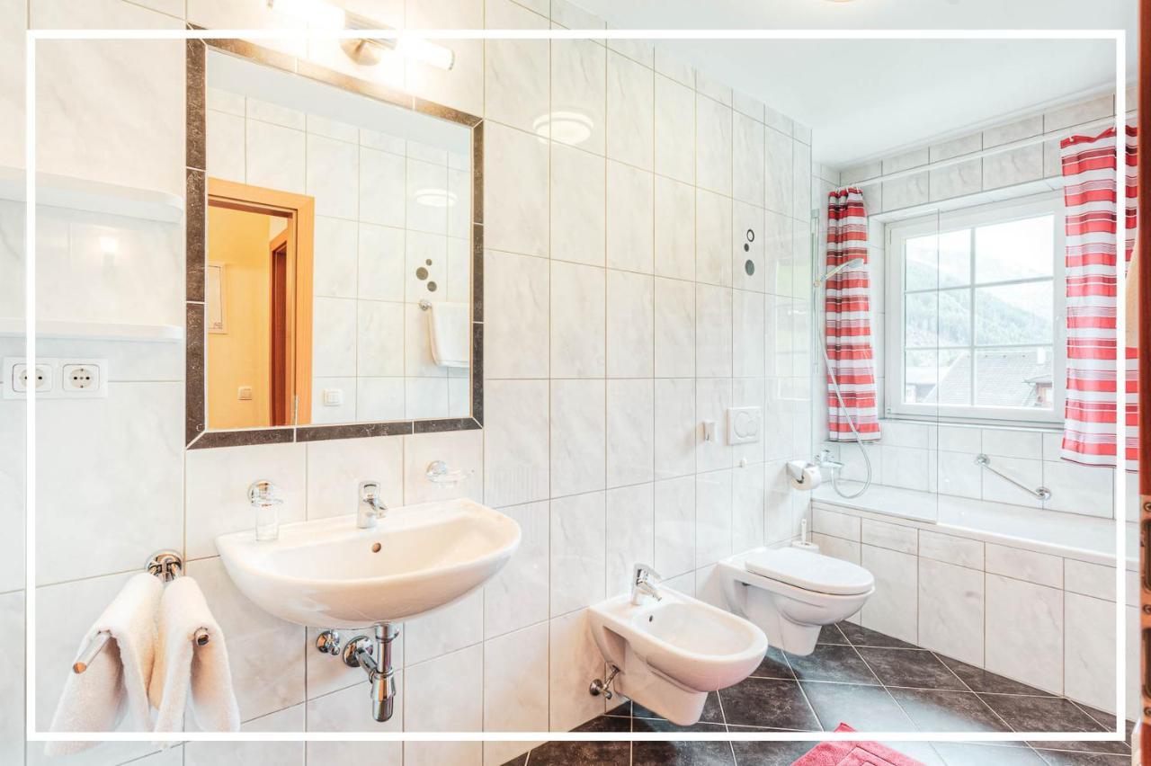 Design-Appartementhaus - Urlaubsresort Hafele Sankt Jakob in Defereggen Eksteriør bilde
