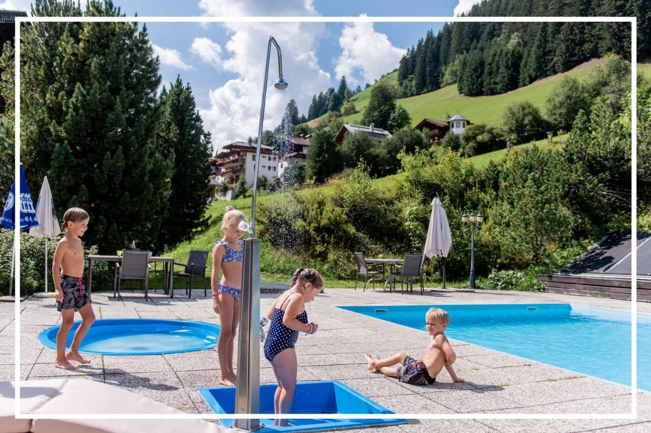 Design-Appartementhaus - Urlaubsresort Hafele Sankt Jakob in Defereggen Eksteriør bilde